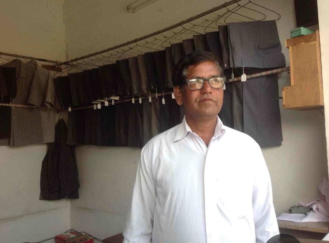 टॉप स्मार्ट टेलर्स Business Image